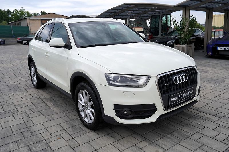 Audi Q3 2.0 TDI Quattro/automat/180 PS - fotka 8 z 38