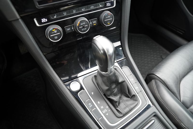 Volkswagen Golf - fotka 19 z 21