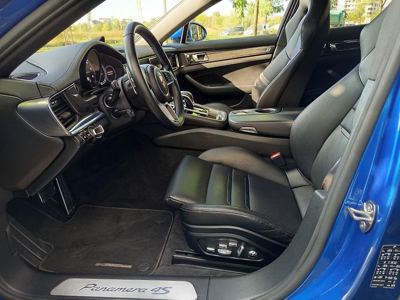 Porsche Panamera 4S diesel, 310 kW - fotka 8 z 28