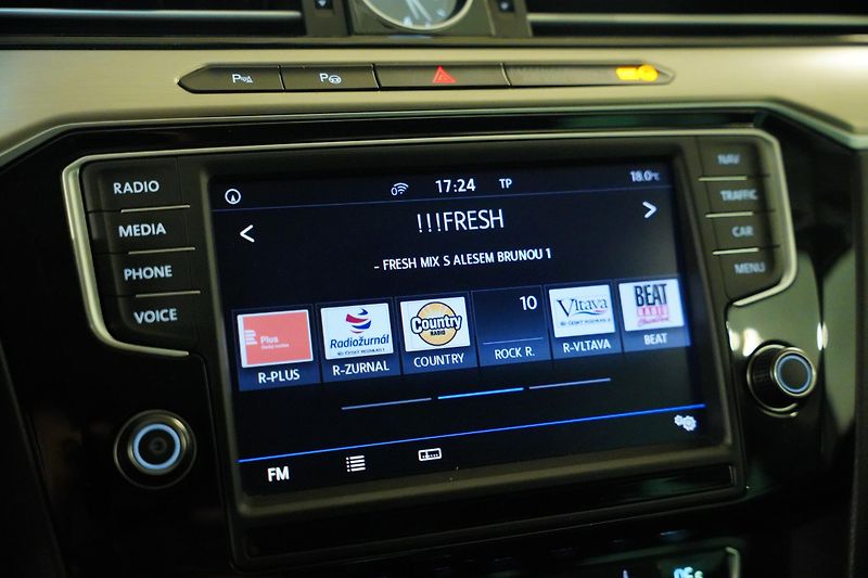 Volkswagen Passat - fotka 19 z 28