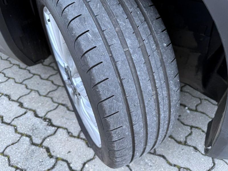 Fiat 500X 1.0T 88 kW, 2 x alu. serviska - fotka 20 z 27