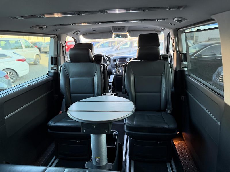 Volkswagen Multivan 2.0 TDI, DSG, WEBASTO - fotka 9 z 15