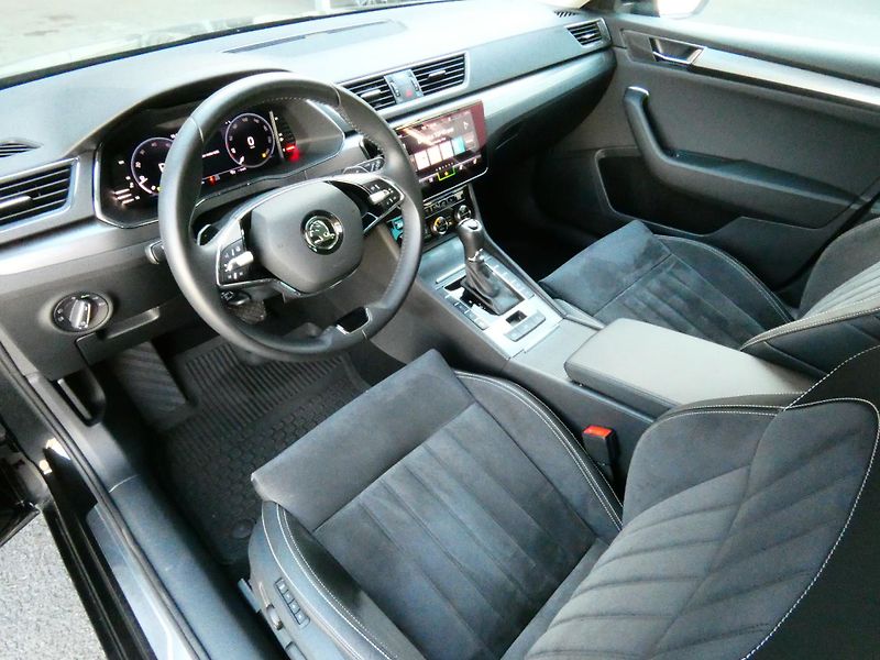 Škoda Superb III /FL Combi StylePlus 2.0 TD - fotka 5 z 30