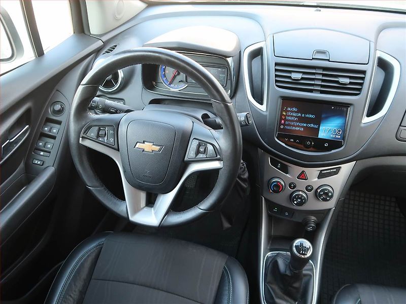 Chevrolet Trax (2014) 1.4 Turbo, 4X4, Serv.kniha - fotka 7 z 17