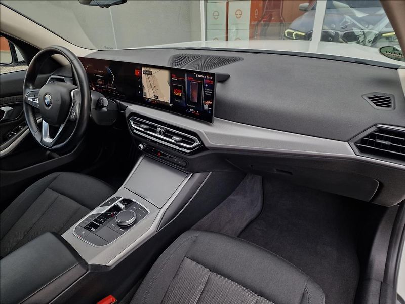BMW Řada 3 320d LCI, původ ČR,1.Majitel - fotka 13 z 50