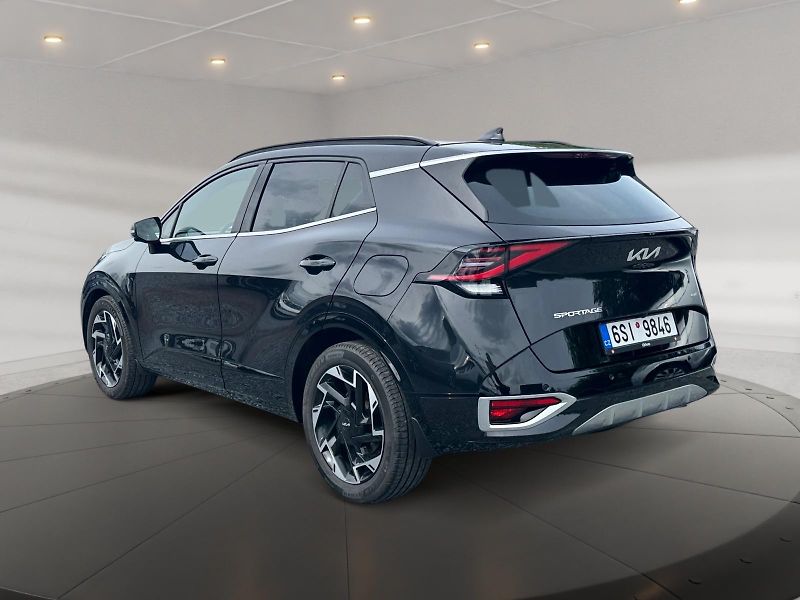 Kia Sportage (2024) GT LINE 1.6TGDI 132kW 4x4 CZ - fotka 4 z 11