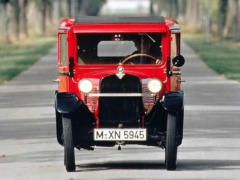 BMW řady 7.