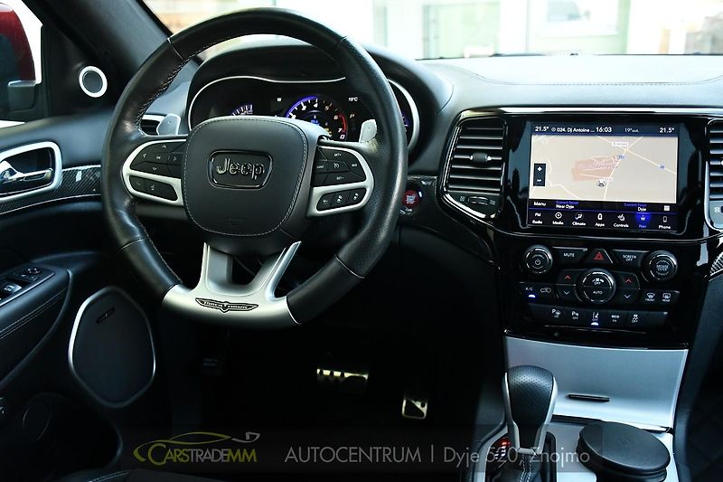 Jeep Grand Cherokee 6.2 V8 TRACKHAWK ČR 1M - fotka 21 z 49