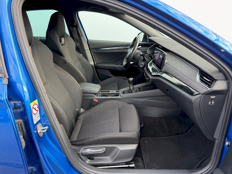 Škoda Octavia (2021) 2.0 TDI 110kW Style Plus Sport - fotka 30 z 35