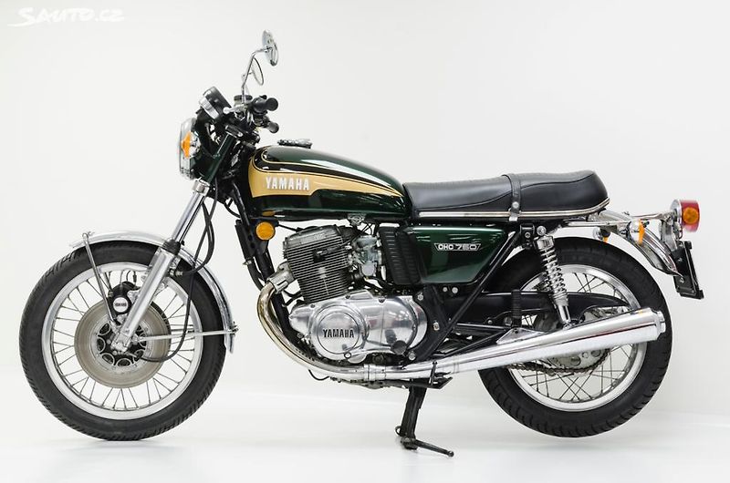Yamaha Ostatní (1973) TZ TX 750 OHC - fotka 2 z 27