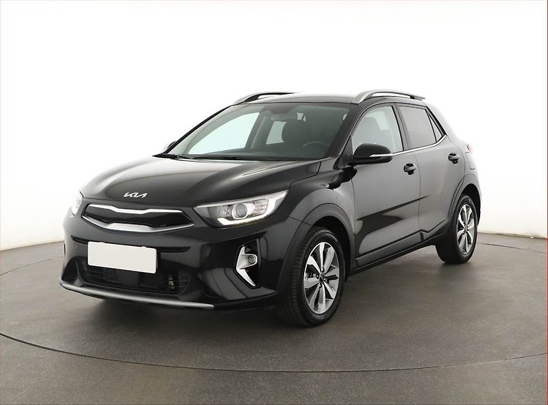 Kia Stonic (2025) Exclusive 1.0 T-GDI - fotka 2 z 17