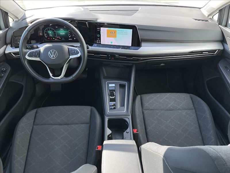 Volkswagen Golf 1,5 eTSI DSG Life  Variant - fotka 6 z 23
