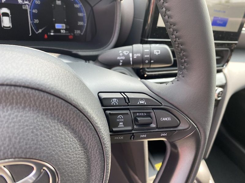 Toyota Yaris Cross 1.5 Hybrid 130 k 2x4 Executive - fotka 20 z 26