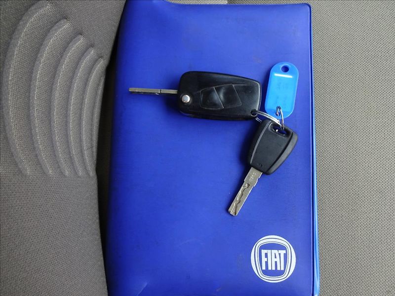 Fiat Linea 1,4i 57kW - fotka 39 z 40