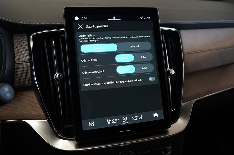 Volvo XC90 B5 PLUS Bright, Vzduch, 360° - fotka 36 z 50