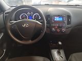 Hyundai i30 (2011) 1,6I,93KW,AUTOMAT,ALU,naj.63t - náhled 21