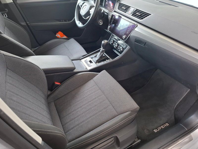 Škoda Superb (2022) COMBI  STYLE TD 110/2.0 7DG - fotka 21 z 25