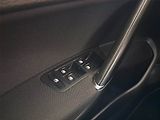 Volkswagen Golf (2017) 2.0 TDI, 4X4, Automat, Navi - náhled 16