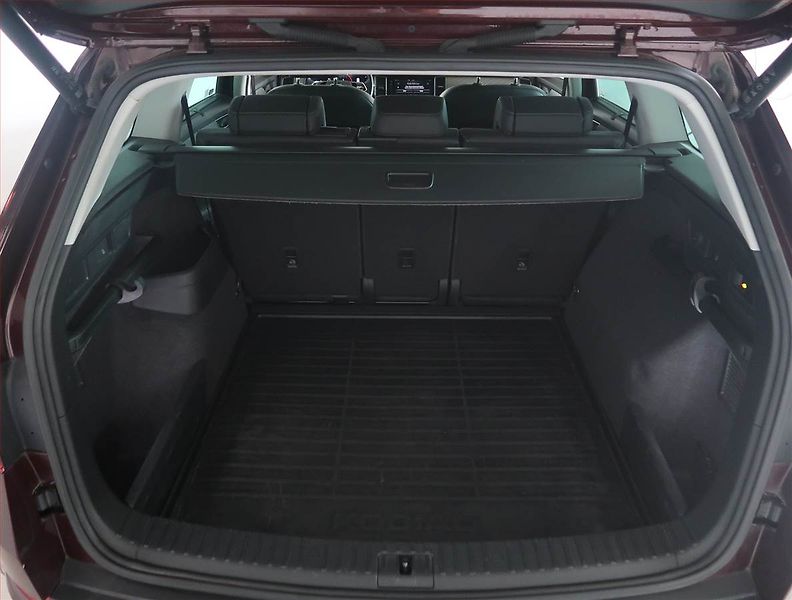 Dacia Duster (2022) 1.0 TCe, LPG, Serv.kniha - fotka 13 z 16