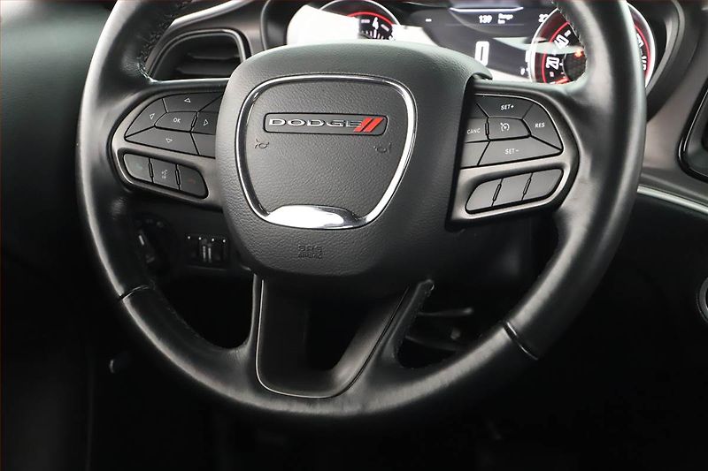 Dodge Challenger (2022) 3.6 V6 - fotka 18 z 21