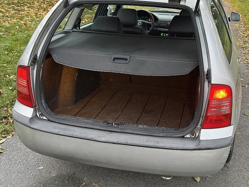 Škoda Octavia (2001) I 1.9 TDi 66kw RV 2001 kombi - fotka 15 z 15