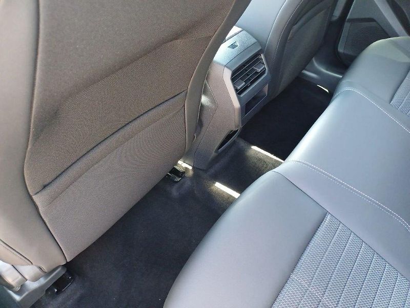 Peugeot 3008 (2026) BUSSINES  Hybrid 145 e-DCS6 - fotka 19 z 36
