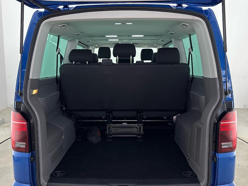 Volkswagen Caravelle Long DSG - fotka 10 z 26