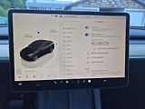 Tesla Model Y RWD 220kw 19ALU SOH 95% - náhled 31