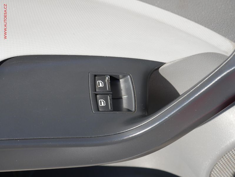 Seat Ibiza (2008) 1.4i, ČR, servis.kniha - fotka 11 z 15