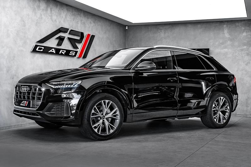 Audi Q8 - fotografie inzerátu