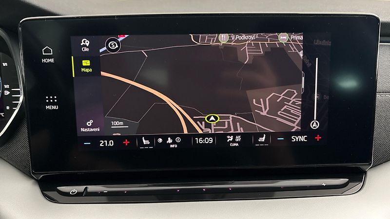 Škoda Octavia 2.0 TDI DSG 4x4 Style Combi - fotka 29 z 31