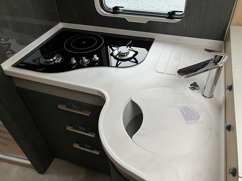 Hymer (2025) ML I 780 Blackline Grigio MY26 - fotka 10 z 16