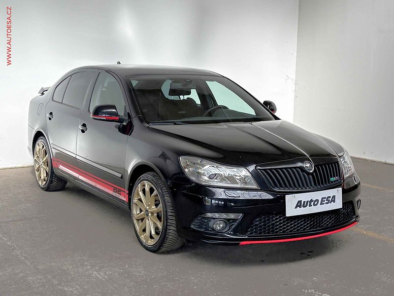 Škoda Octavia (2012) 2.0 TFSi, RS - fotografie inzerátu