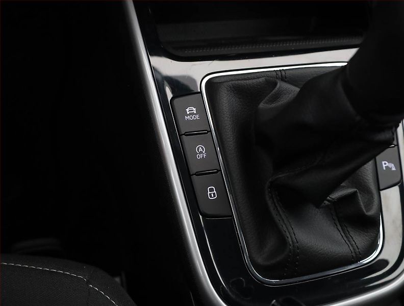 Škoda Fabia (2024) Top Selection 1.0 TSI - fotka 13 z 20