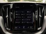 Volvo XC60 B4 2.0d 4X4 R-Design - náhled 21
