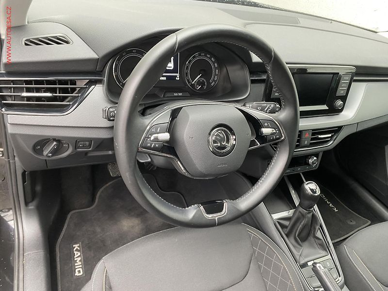 Škoda Kamiq (2021) 1.0 TSi, Ambition Plus - fotka 12 z 17