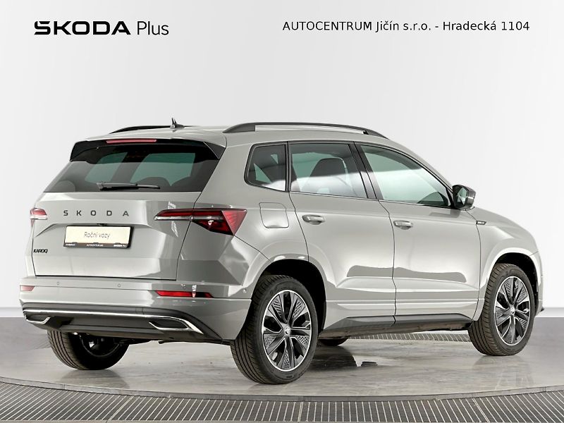 Škoda Karoq (2025) DSG 1.5TSI 110kW SportLine - fotka 2 z 32