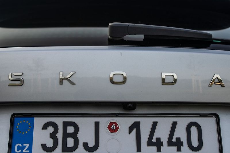 Škoda Octavia - fotka 10 z 31