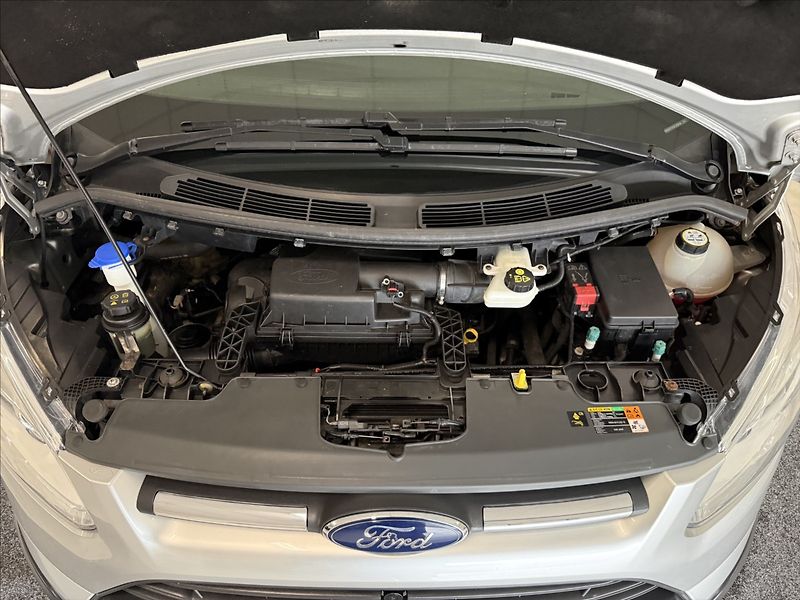 Ford Tourneo Custom 2,2 Titanium 114kW,po servisu - fotka 25 z 29