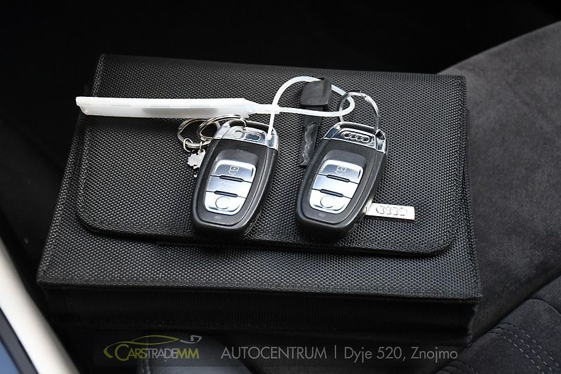 Audi A6 Allroad 3.0TDi VZDUCH QUATTRO  - fotka 35 z 54