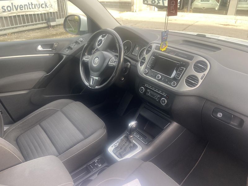 Volkswagen Tiguan (2014) 2.0 TDI - R-line CUP 4x4 - fotka 18 z 47