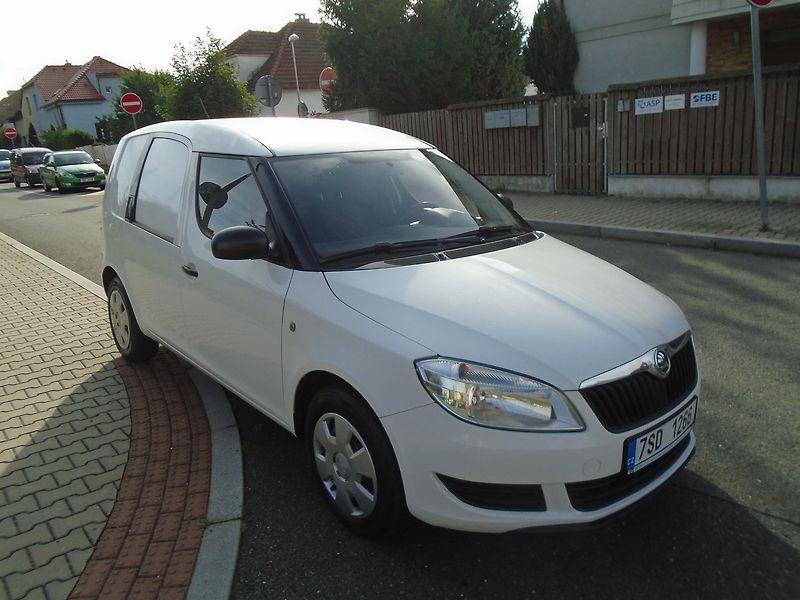 Škoda Praktik (2015) 1.6 TDi , Klima - fotka 3 z 24