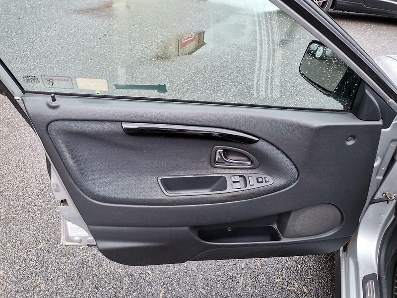Volvo S40 (2001) 1.8i 90kw Nové v ČR 1.majitel! - fotka 9 z 24