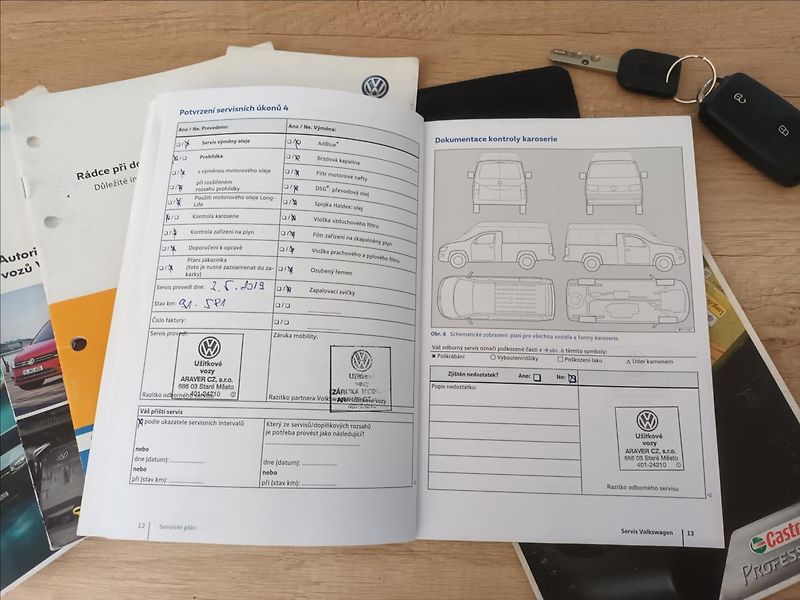 Volkswagen Transporter 2,0 TDI,ČR,8MÍST,TAŽNÉ,SERVIS, - fotka 43 z 45