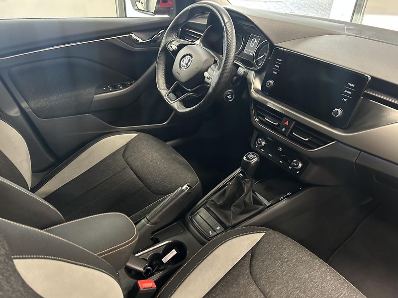 Škoda Scala (2022) 1.5TSi Style LED 110kW - fotka 23 z 24