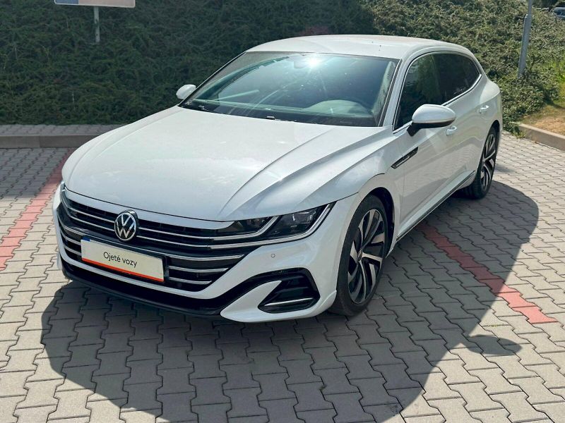 Volkswagen Arteon (2023) SHOOTING BRAKE R-LINE 2,0 TDI - fotka 14 z 27