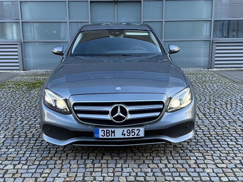 Mercedes-Benz Třídy E (2016) - fotka 45 z 51