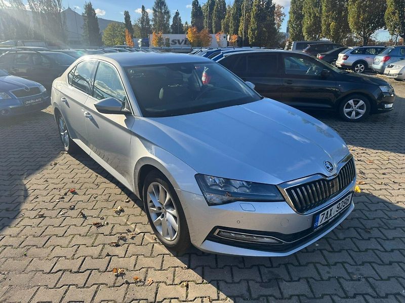 Škoda Superb (2019) DSG 2,0 TDI 140 KW STYLE+ SŠA - fotka 7 z 49