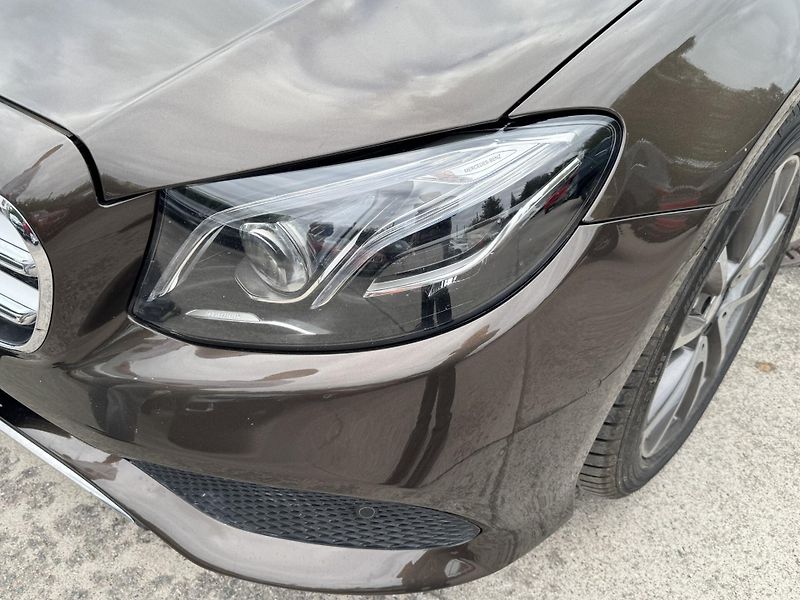 Mercedes-Benz Třídy E - fotka 13 z 14