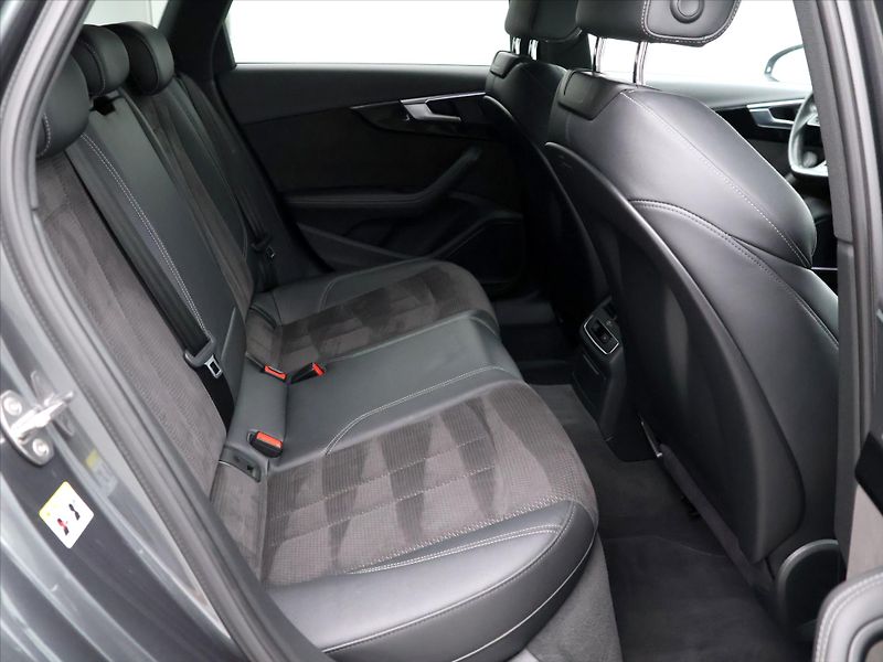Audi A4 3,0 TDI 200kW quattro Navi - fotka 13 z 36